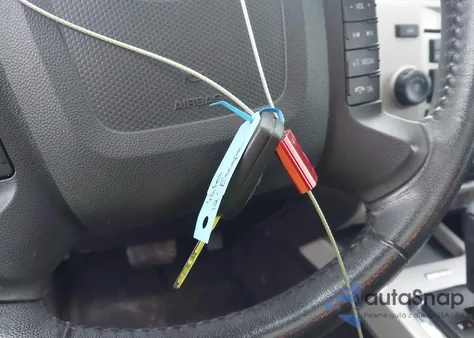 2012 Ford Escape Xlt z USA, uszkodzony, nr VIN 1FMCU9D72CKB76078